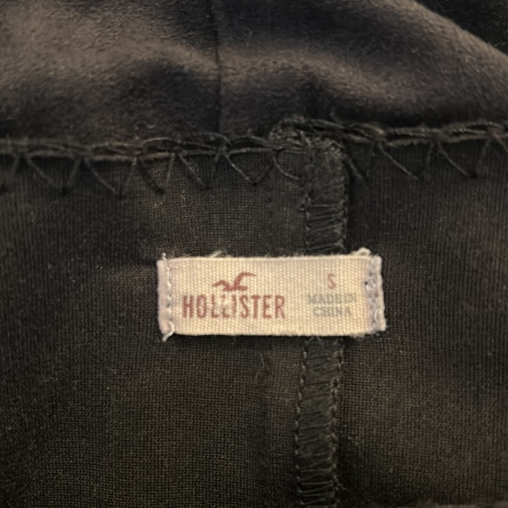 Hollister Black Faux Suede Top with Side Ties Size Small - Picture 5 of 6